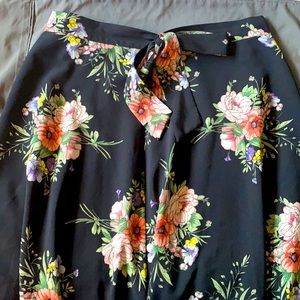 Floral mid length skirt